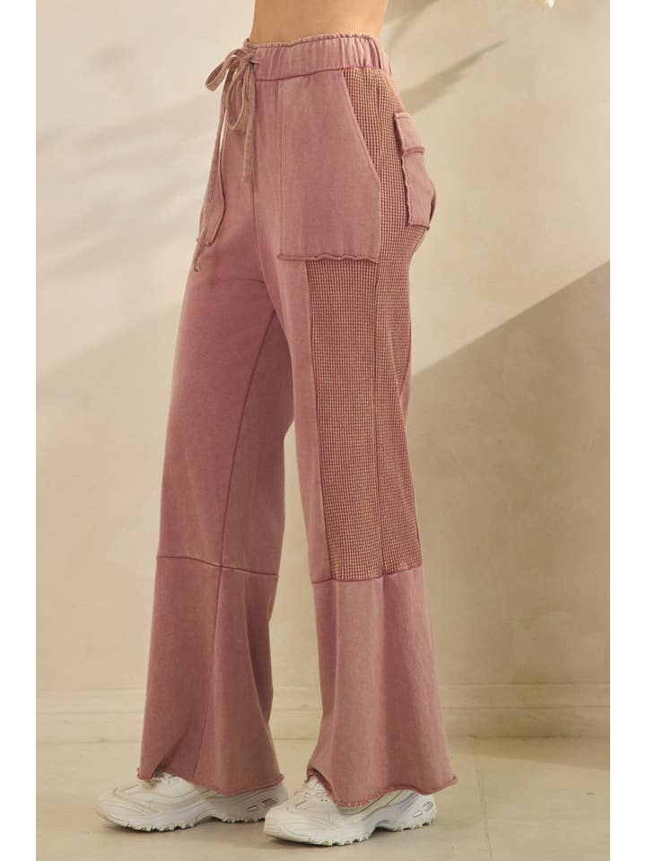 Sage + Fig - Wholesale Pants - Women's - VINTAGE WASHED FLARED PANEL PANTS (SP7618)6