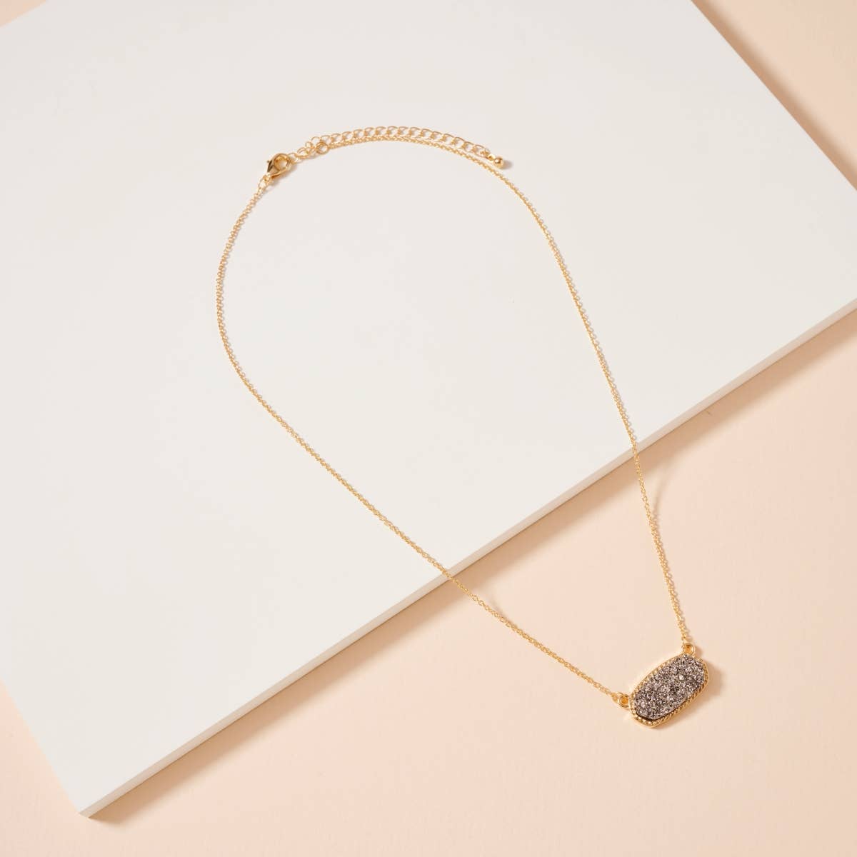 Lilla Haven - Wholesale Pendant/Charm Necklace - Druzy Stone Charm Short Necklace19