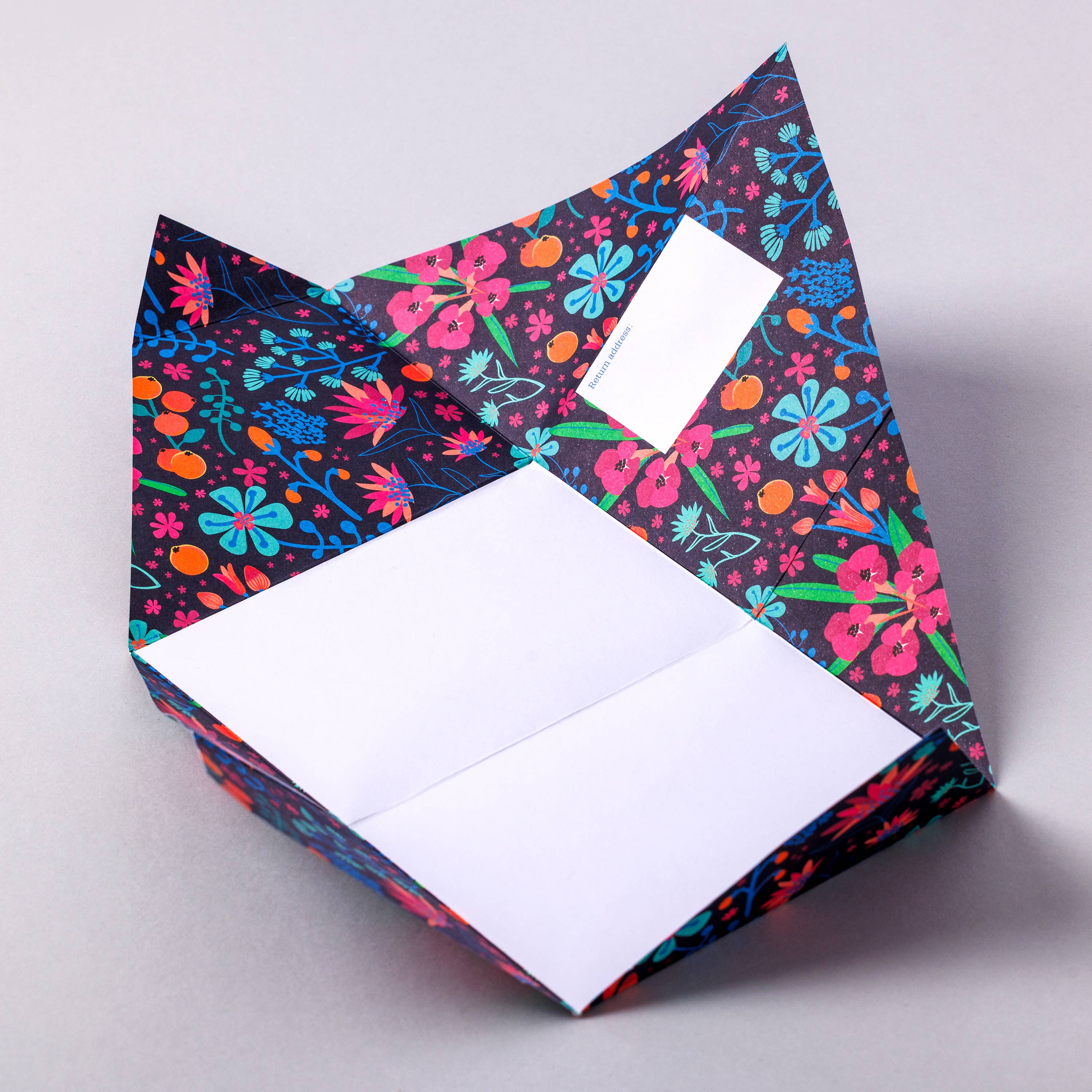 pigeonposted - Wholesale Stationery/Notecard Set - Midnight Garden Botanical Folding Letter Set - pack of 62