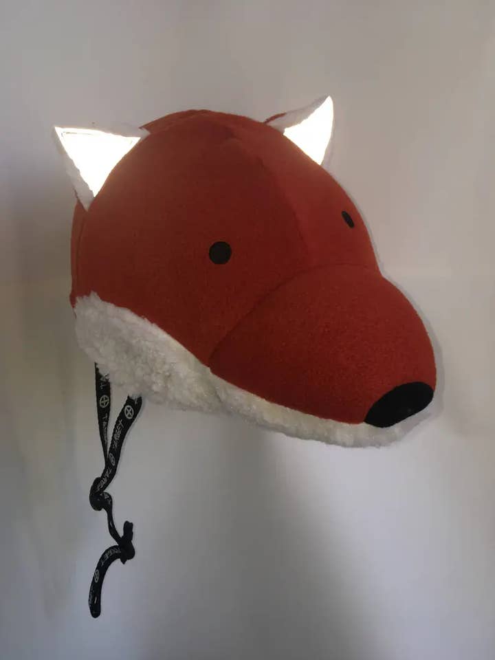 Couvre-casque renard Happy Headbangers Club pour la vente par Happy Headbangers Club