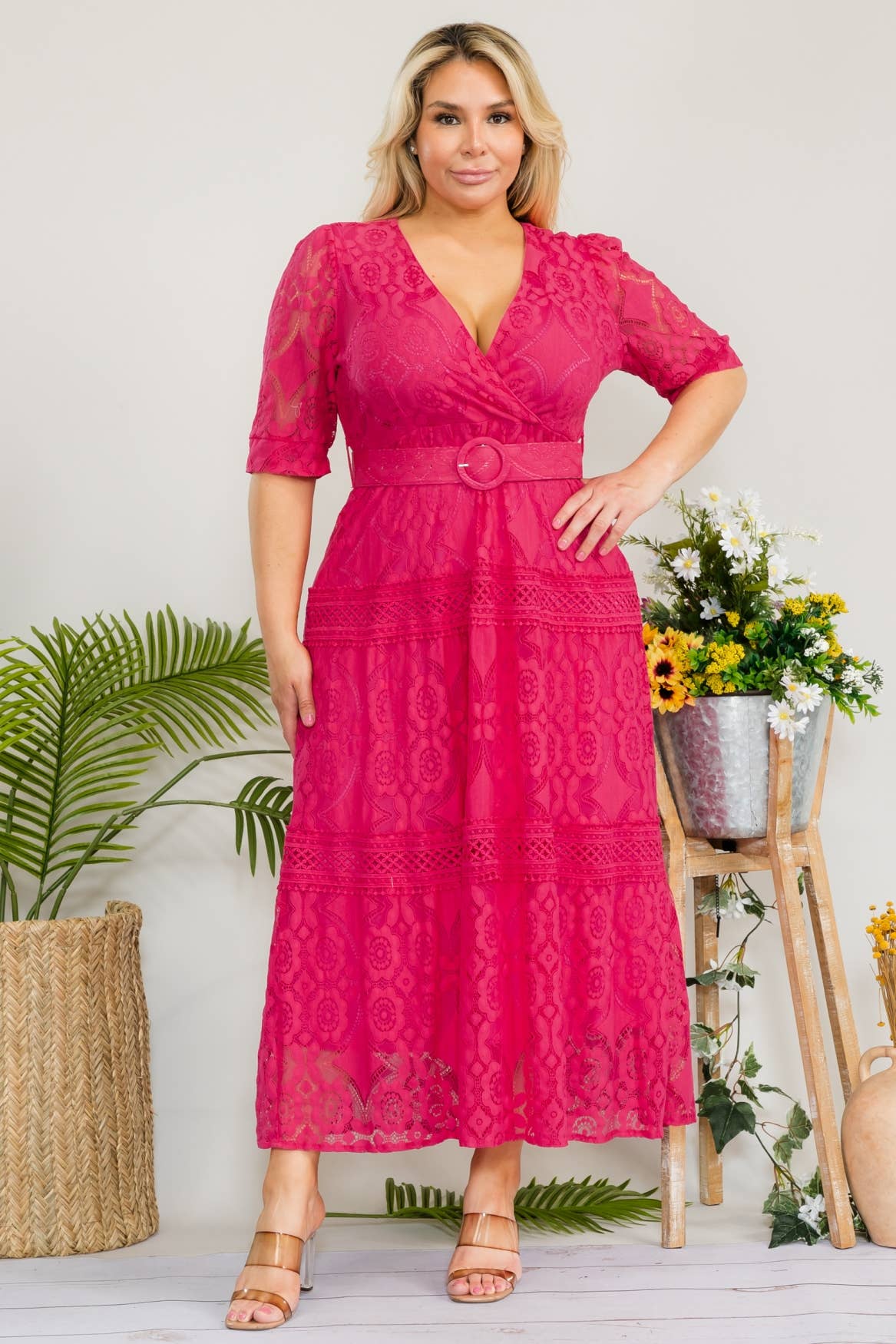 Fashion Space - Venta al por mayor Vestido - Mujer - Vestido maxi de encaje sólido para mujer de talla grande1