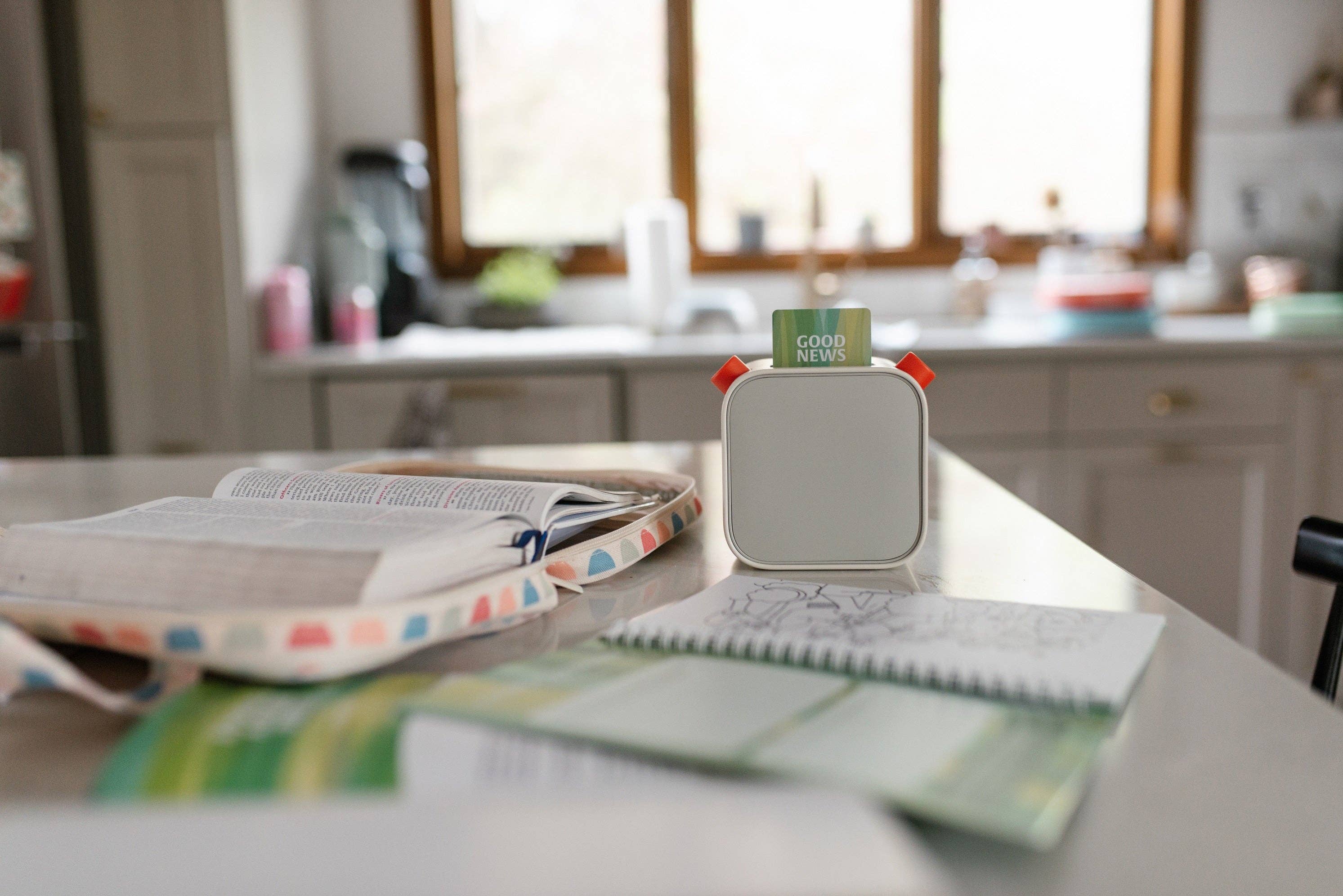 Kaleidoscope - Wholesale Religion Book - Good News: The Story of Acts Yoto Card1