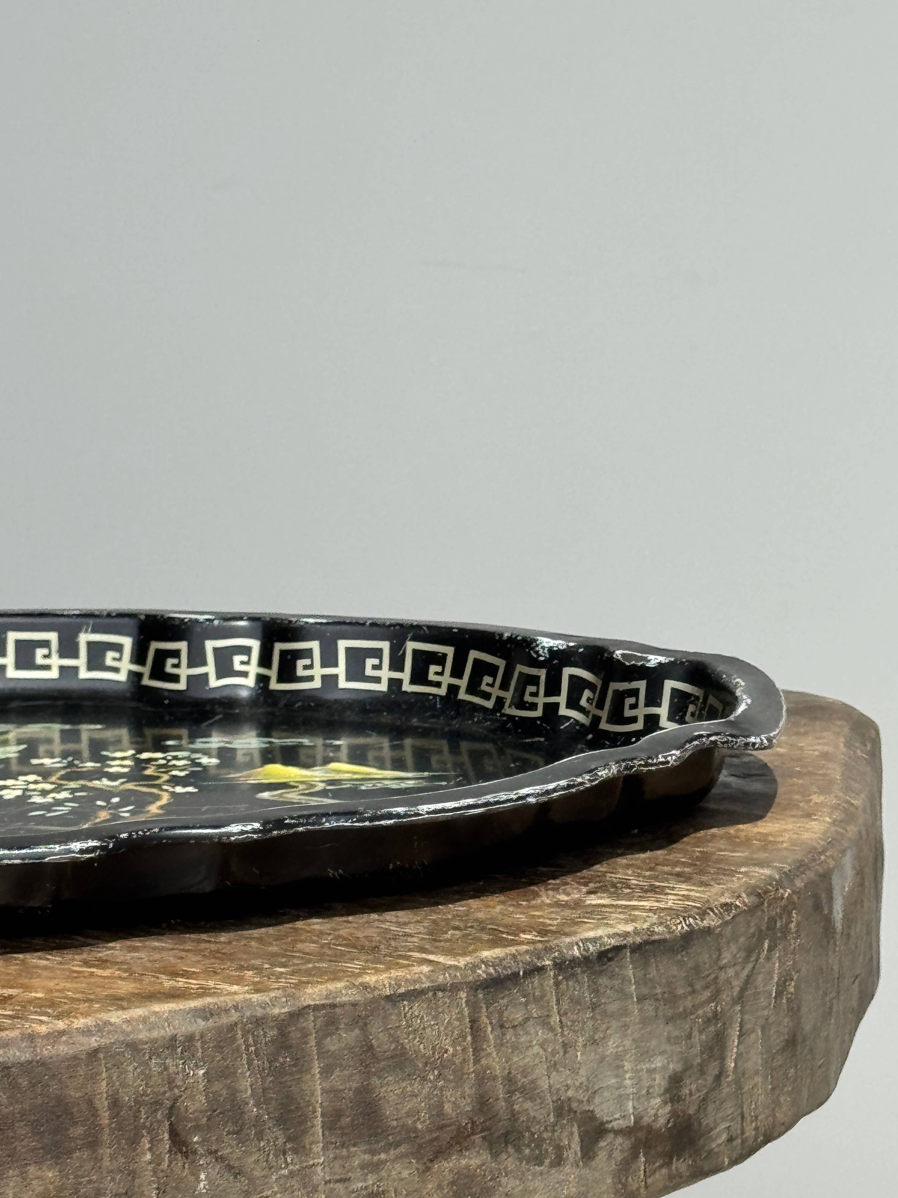 Office Objets - Wholesale Decorative Tray - Vintage black tray Asian theme L4412