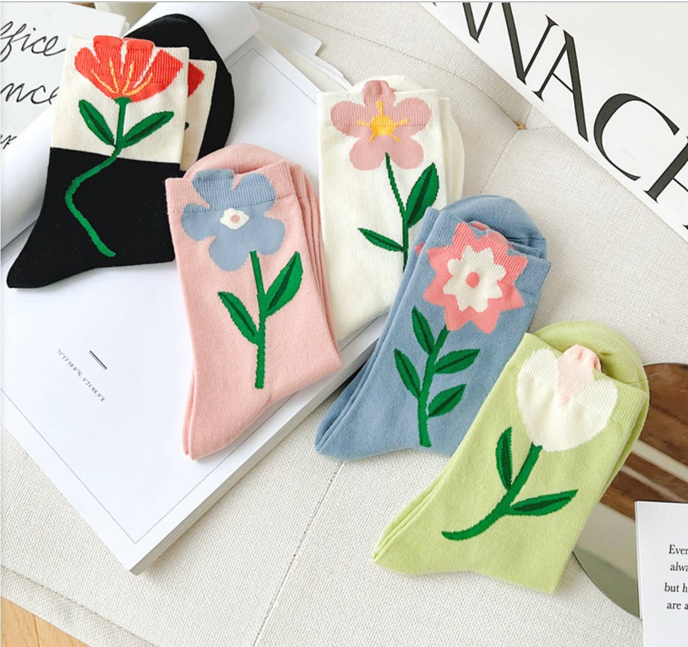 $1,95/par--assorterede 5 par/pakke--1 mønster pr. par--min. 4 pakker 20 par JCS010 3D unikke blomstersokker for engroshandel på Faire15