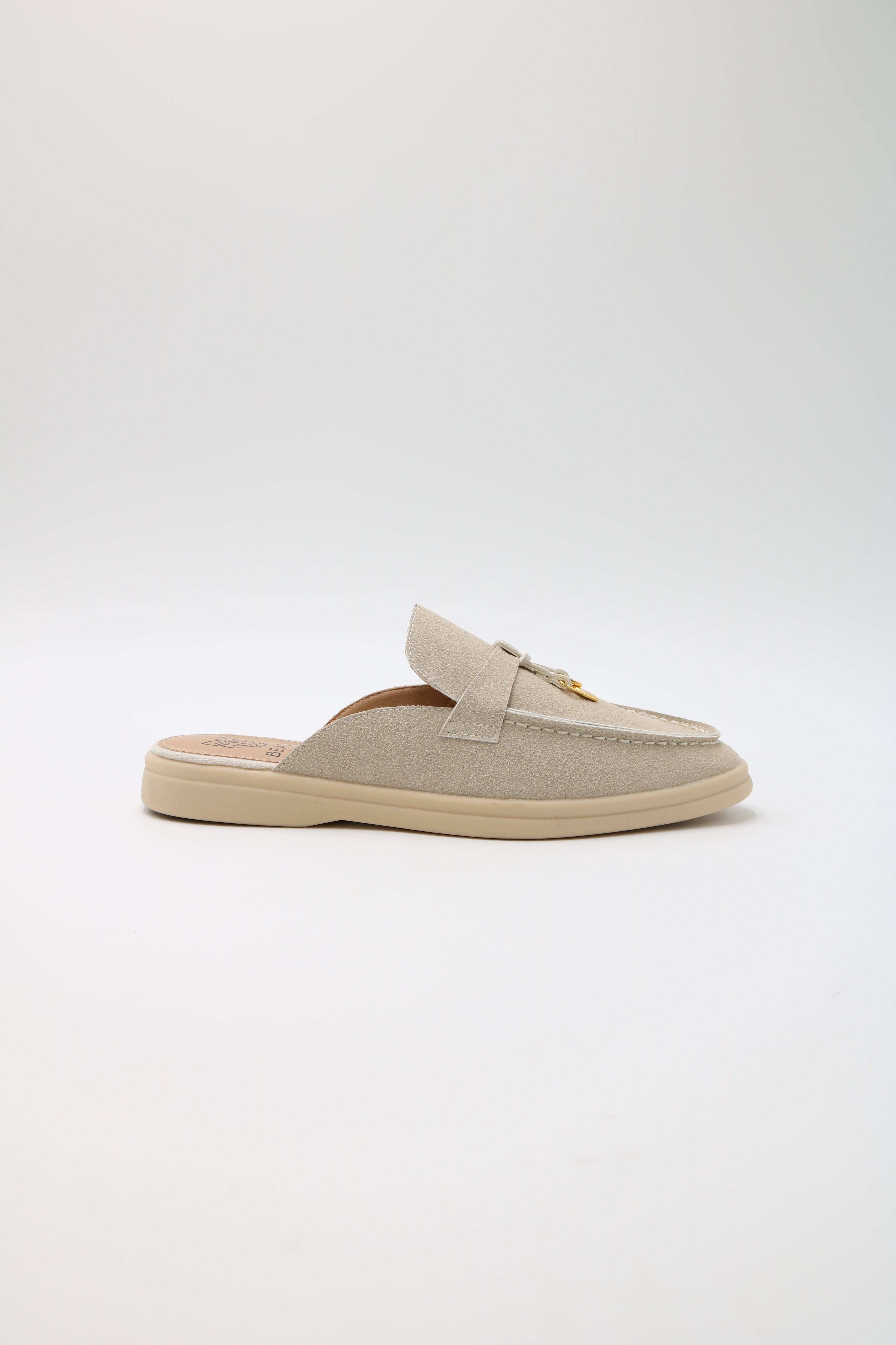 BEAST FASHION - Wholesale Mules - Women's - CHARLIE-02 Tassel Mule Loafers1