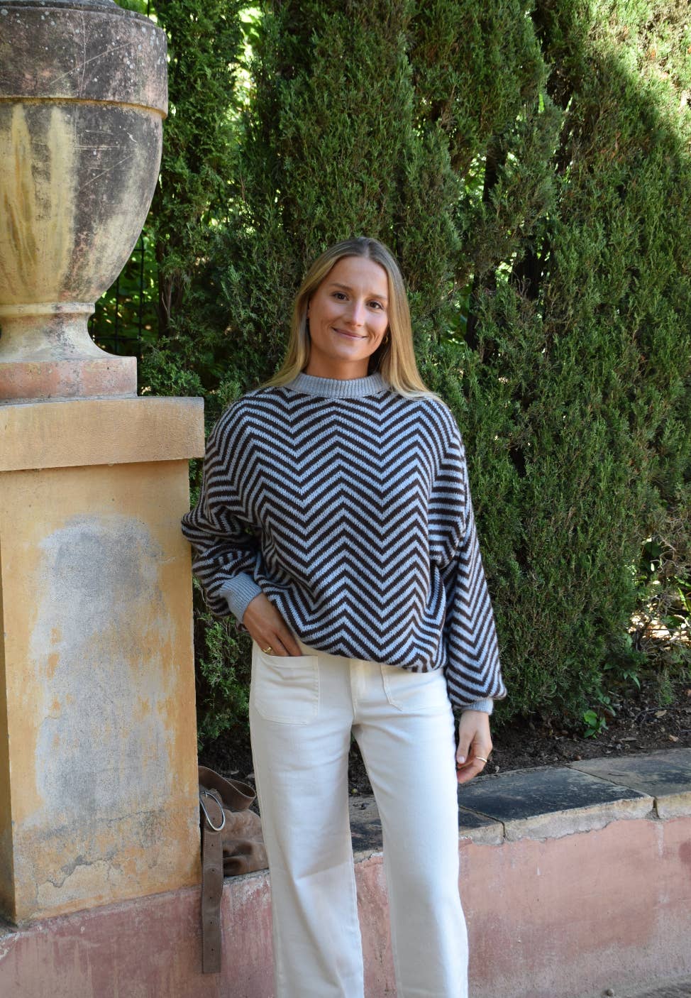 MindTraveler - Wholesale Knit Sweater - Women's - Leonor Blue and Brown Jersey