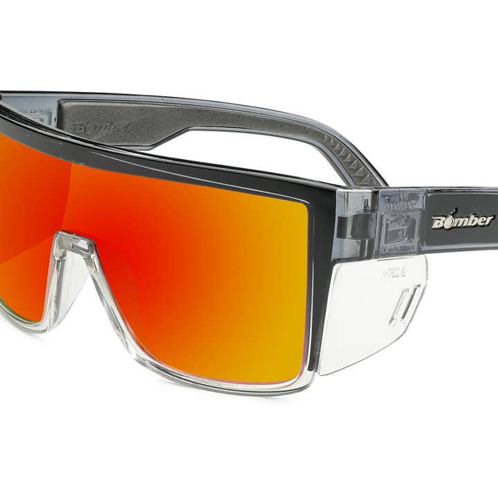 Buzz Bomb Sikkerhed - Ild Rød Spejl Krystal for engroshandel hos Under The Sun Originals / Bomber Eyewear