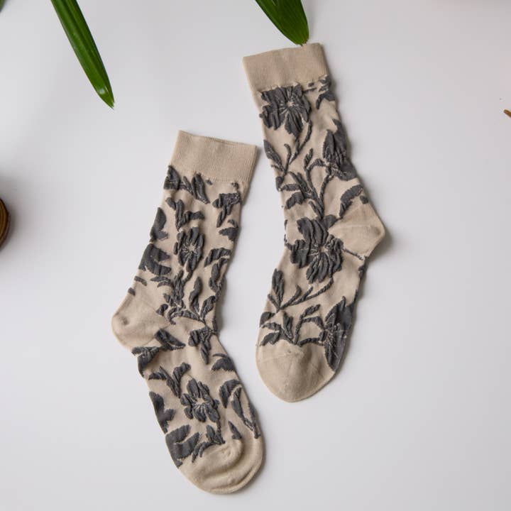 Happy Knits - Wholesale Socks - Women's - Retro Floral Cotton Crew Socks – Breathable Vintage Style7