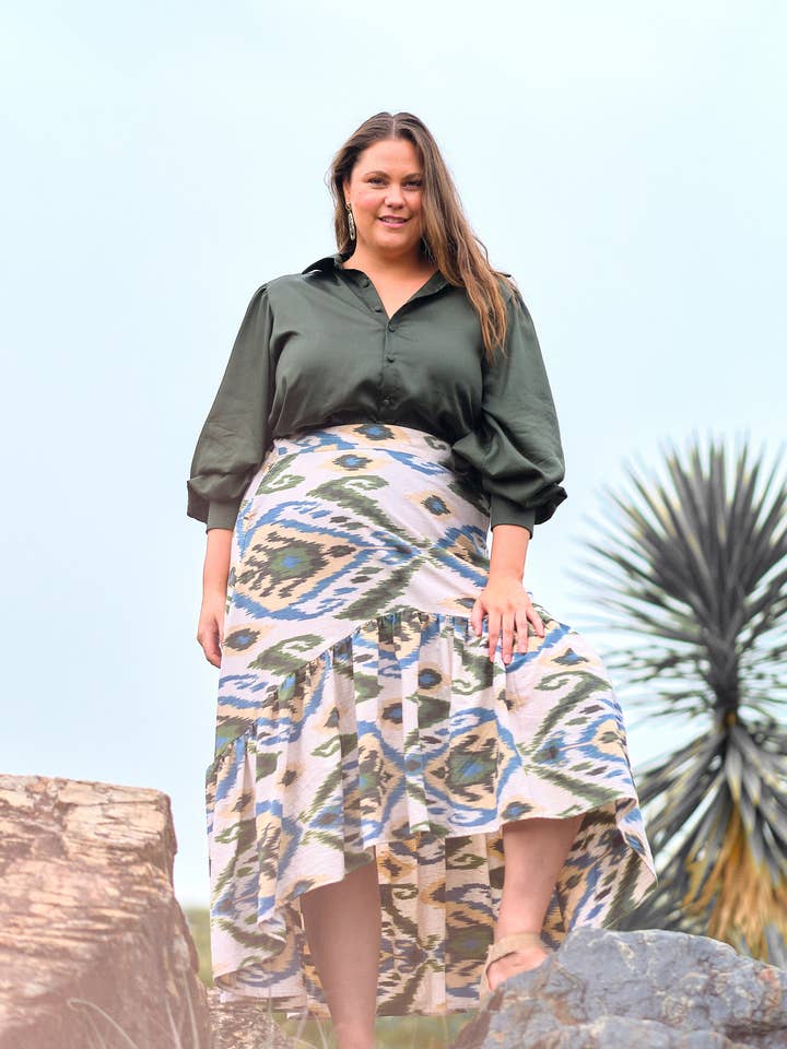 Camisa con botones Rumi - Verde bosque (Tencel) para venta al por mayor de CHAMANI