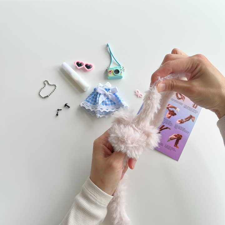 MODEUN SHOP - Wholesale DIY Craft Kit - CAMERA GIRL BEAR DIY KEYCHAIN KIT2