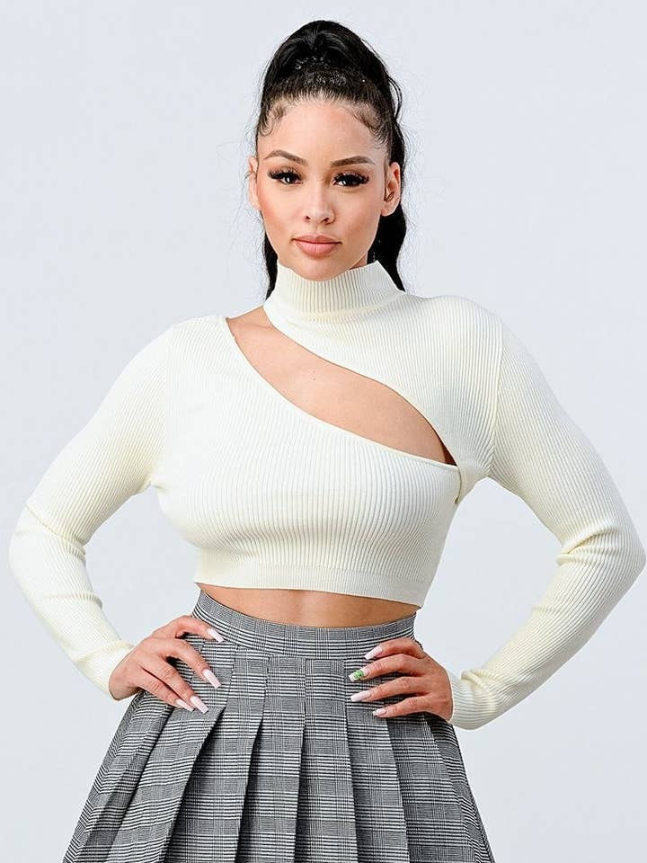 Lux Sweater Crop-Top mit Rippausschnitt und Stehkragen für den Großhandel von CC Wholesale Clothing