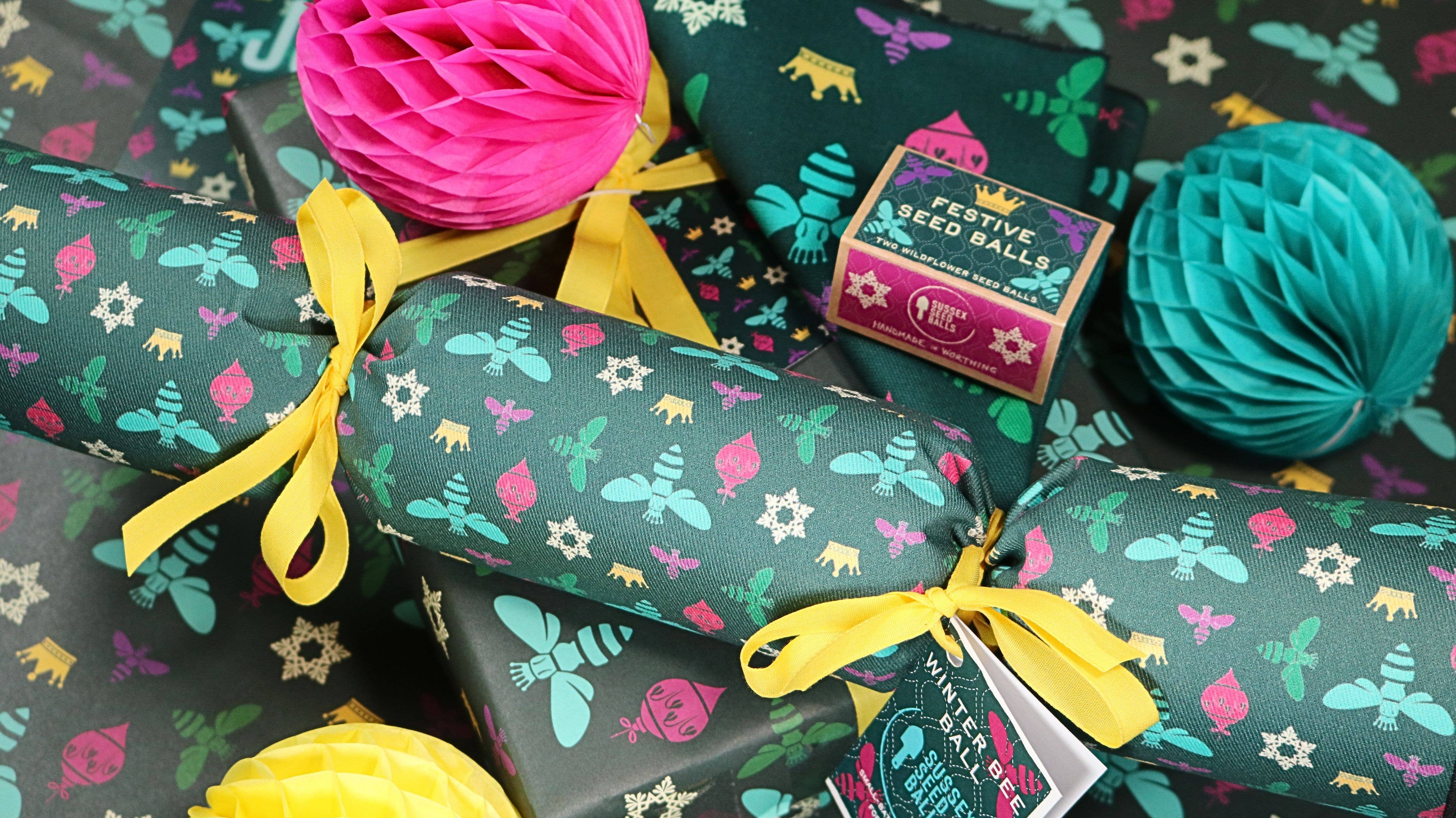 Sussex Seed Balls - Vente Cadeaux pour invités - Coffret Cadeau Festif Mini, avec Deux Boules de Graines de Fleurs Sauvages3