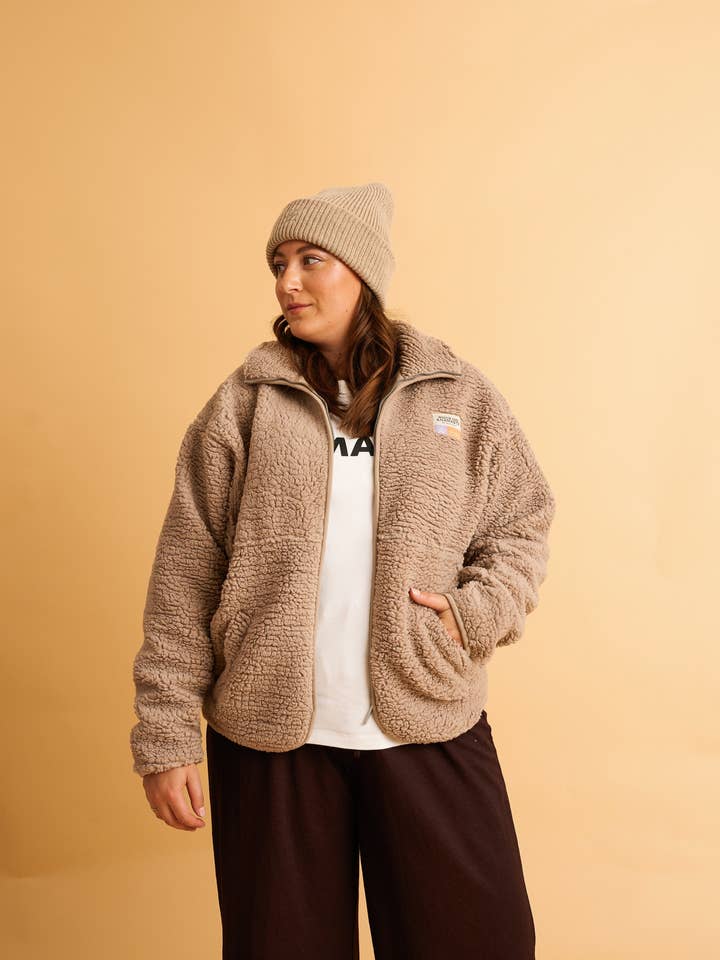 Teddyjakke RONA - Beige / Taupe for engroshandel hos Rock on and Namaste