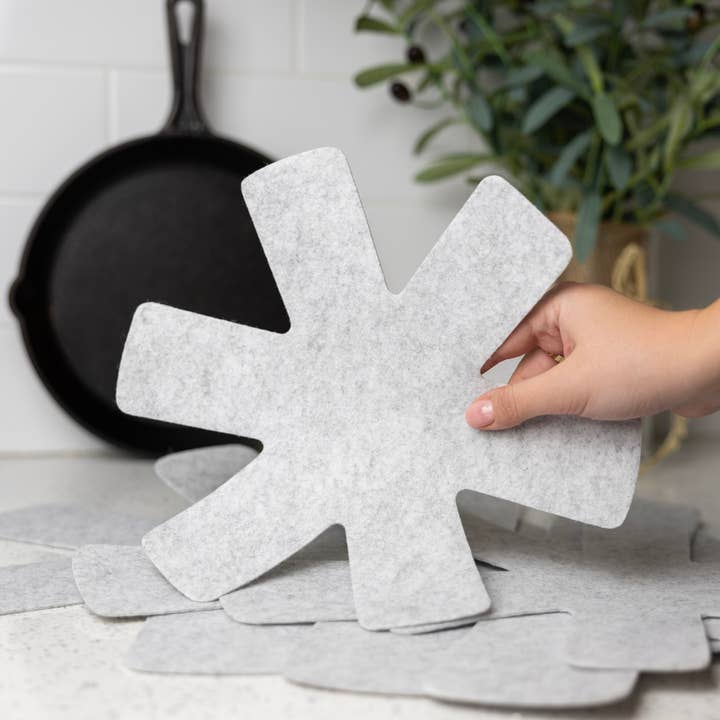Fox Run Brands - Wholesale Kitchen Tool/Gadget - Fox Run Pots and Pans Protectors For Stacking, Set of 5 Grey