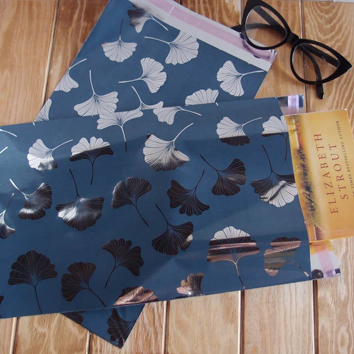 Packaging Decor - Wholesale Gift Bag - Flexible gift wrap bag with adhesive Gingko on Gray