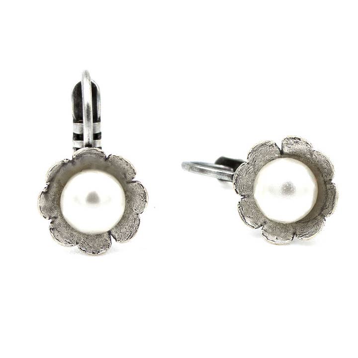 Perla 15-blomst formet ørering med perle for engroshandel hos Sergio Engel jewellery