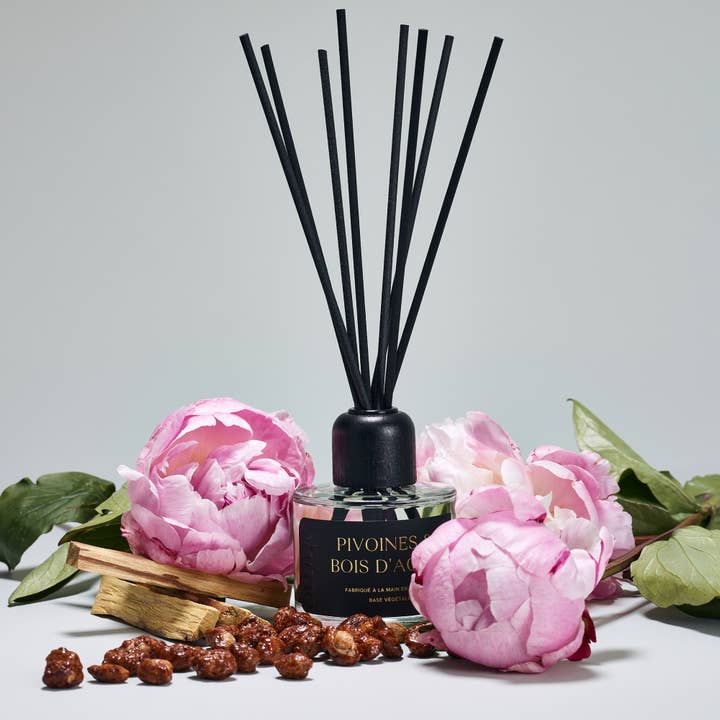 ōhme - Wholesale Reed Diffuser - Peony & Agarwood Reed Diffuser | Plant-Based Diffusion Base1