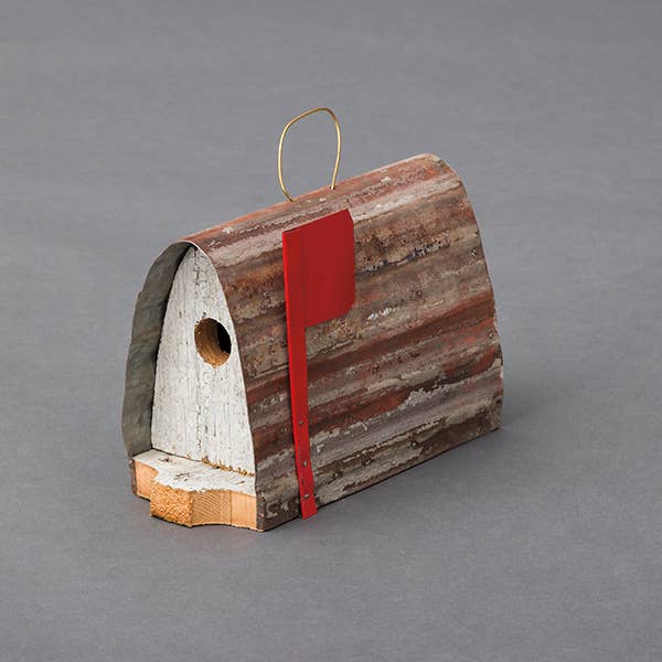 Flying Heart Threads - Wholesale Bird House - Mailbox Wren Birdhouse Attracts small birds Chickadees(sm23)