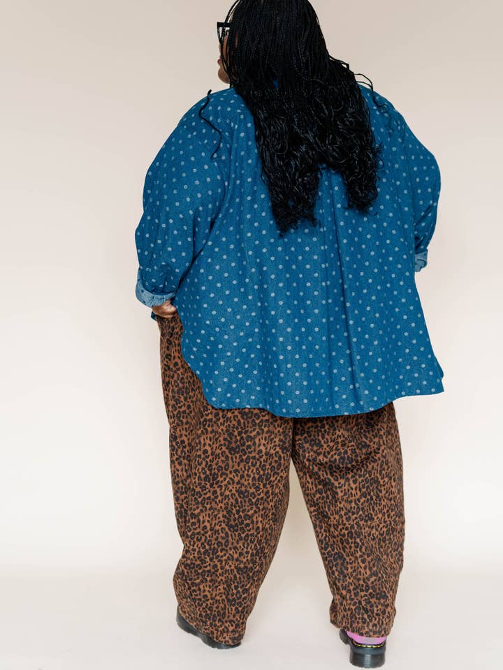 Nettle Studios - Wholesale Button Down Shirt - Women's - Size Inclusive Plus Size Polka Dot Denim Button Up Shirt5