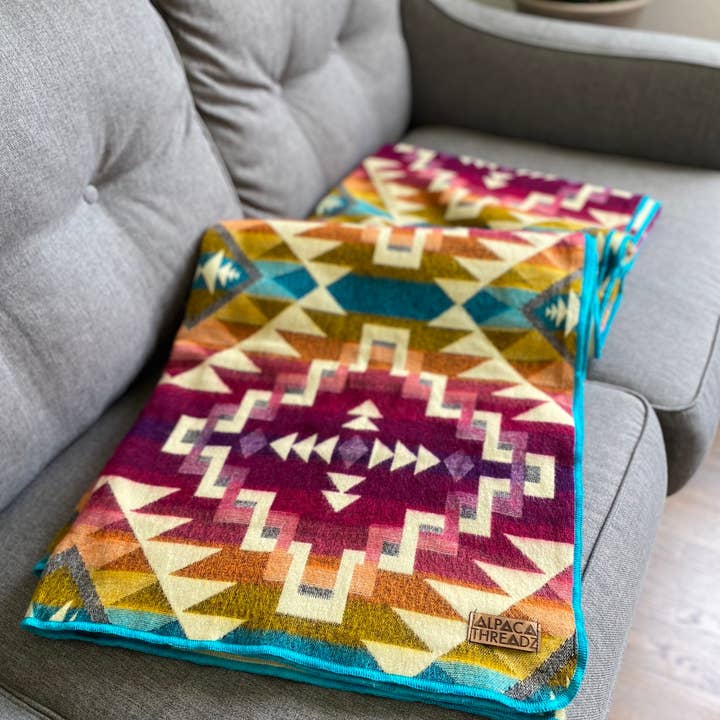 Alpaca Threadz - Wholesale Throw blanket - Andean Alpaca Wool Blanket - Prism4