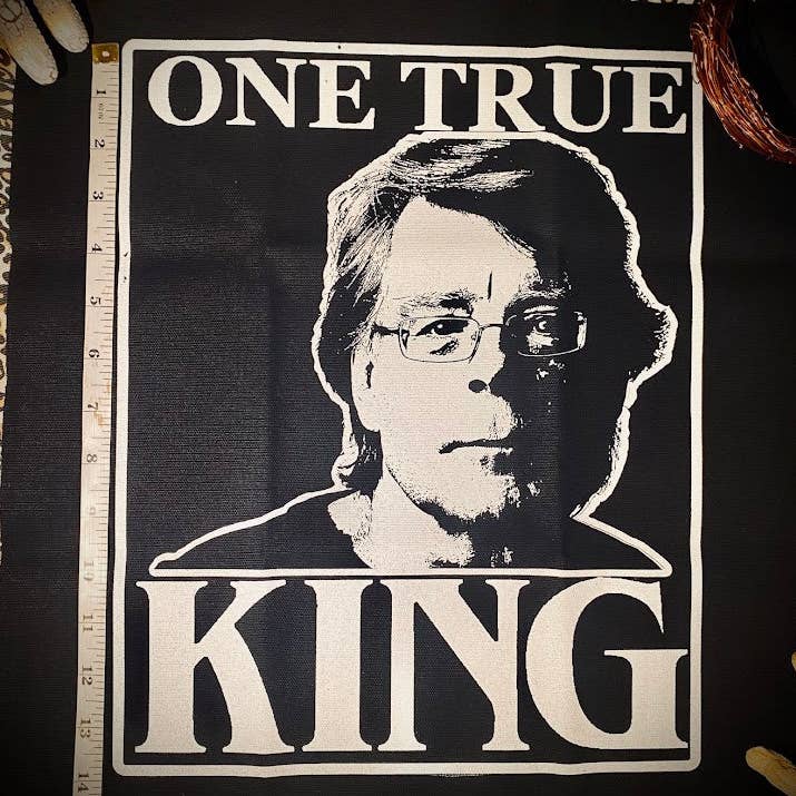 Three Raccoons - Wholesale Patch - Stephen King, One True King back patch.0