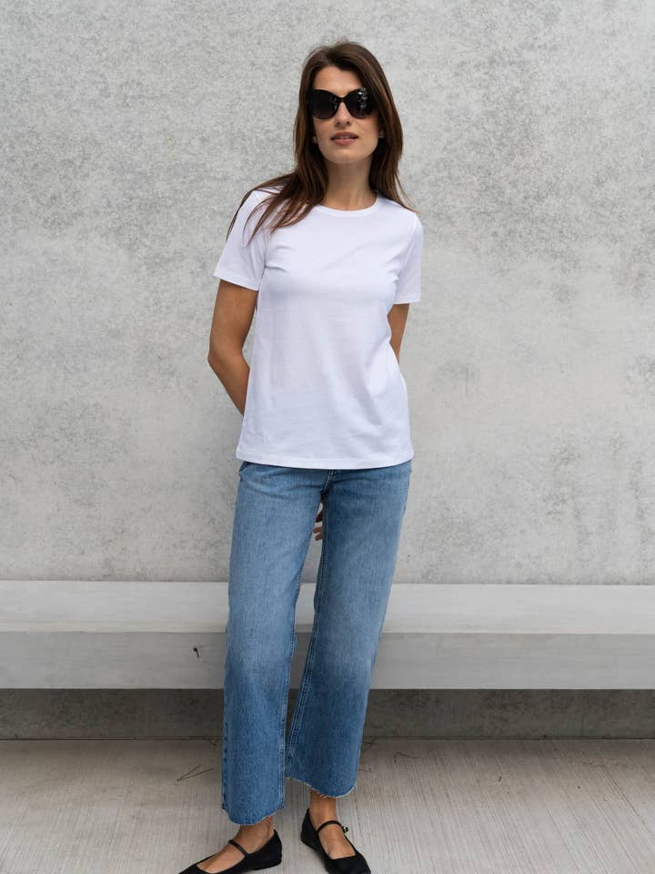 Bianco T-shirt girocollo in cotone Supima in vendita all'ingrosso su Faire3
