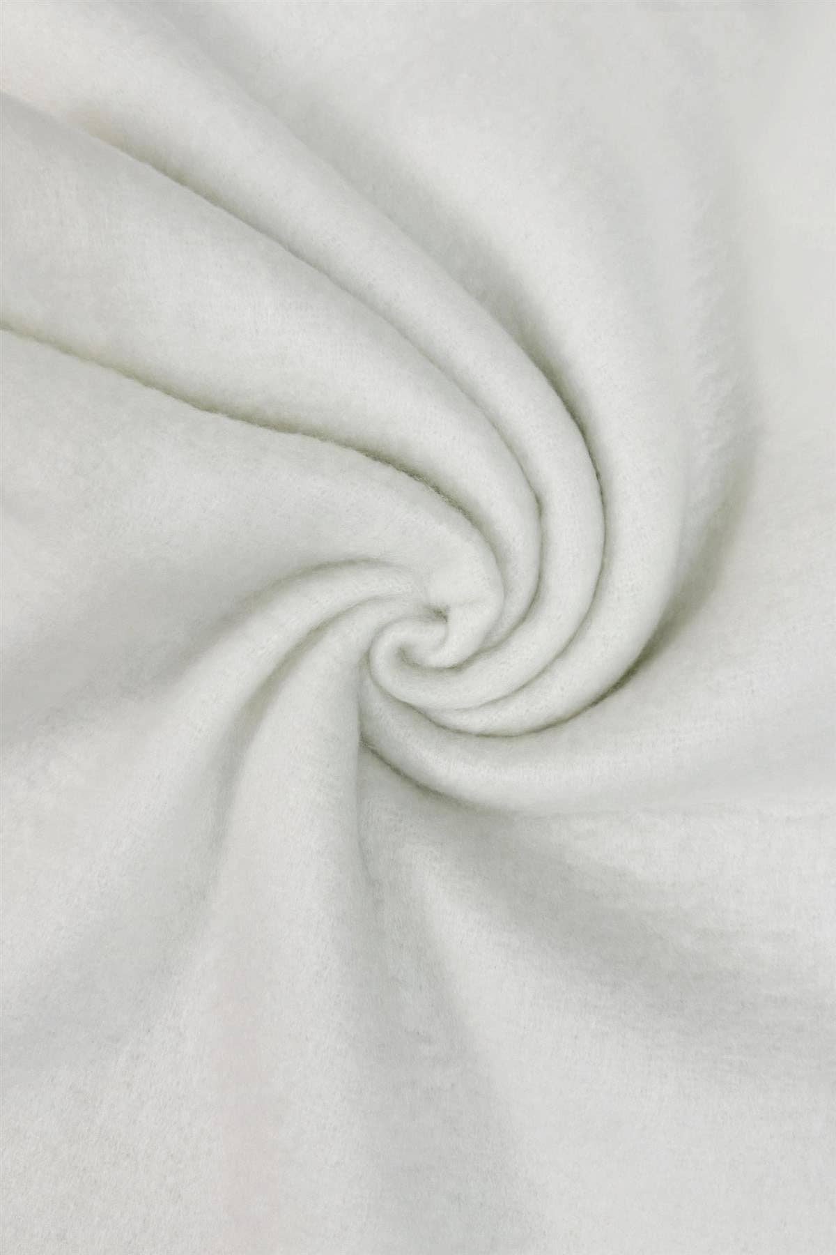 Fashion Scarf World - Vendita all'ingrosso Sciarpa - Donna - Sciarpa a scialle con nappe in morbida coperta semplice21