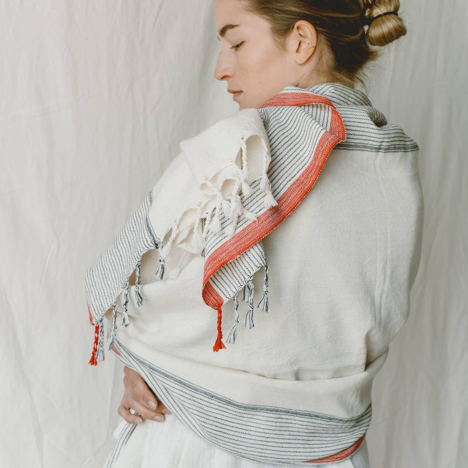 HOME & LOFT – Großhandel Badehandtuch – Ivory Cherry Tribeca Handtuch3