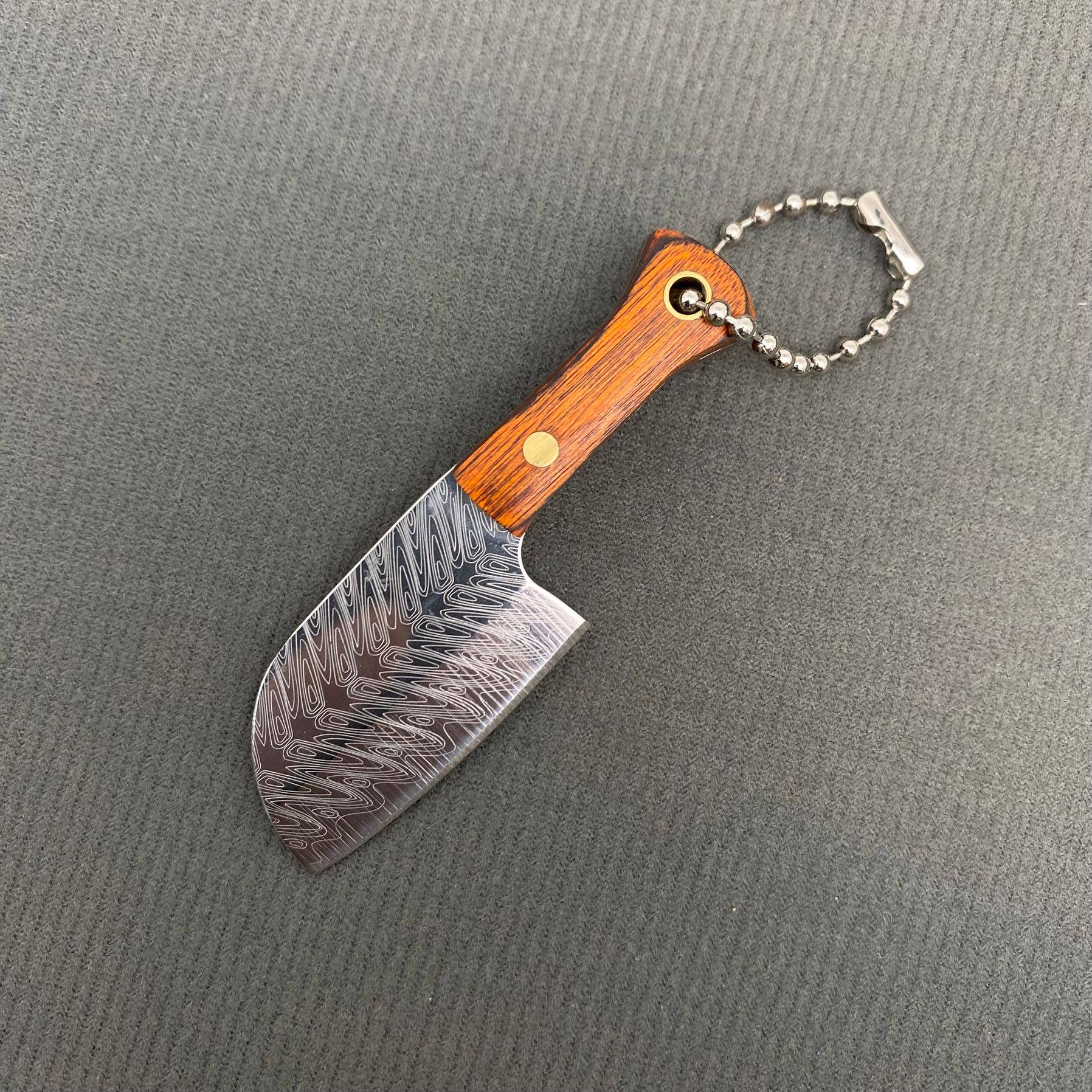 Mio Queena - Wholesale Pocket Knife/Holder - Textured Stainless Steel Portable Knife with Protective Cover2