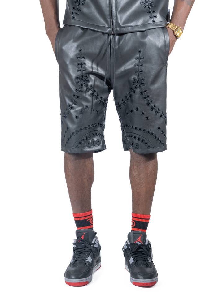 F601 Cashay Vegan leren shorts - Zwart voor wholesale door Makobi