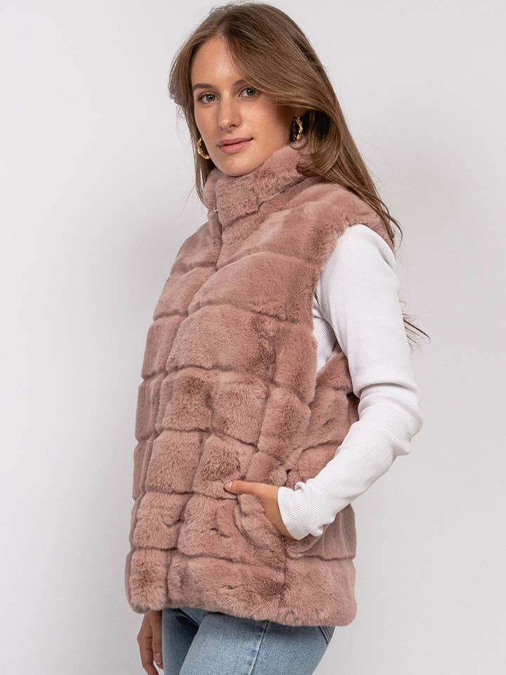 LIL' MOON - Wholesale Outerwear Vest - Women's - Vest #25511756