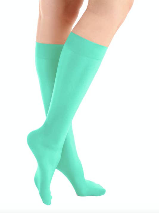 Chaussettes de patinage Ice Mint (2 paires) pour la vente par ColorFlow Skating
