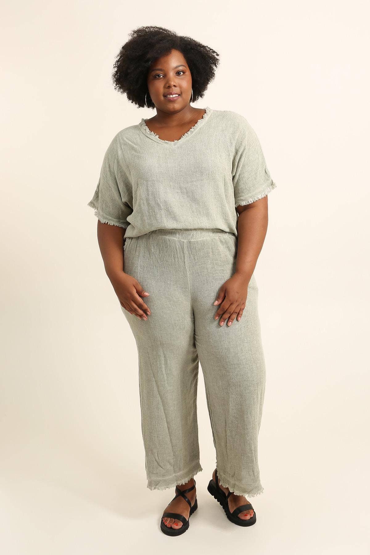Lea & Luc - Grandes Tailles - Wholesale Pants - Women's - Plus size linen trouser SKU 99989