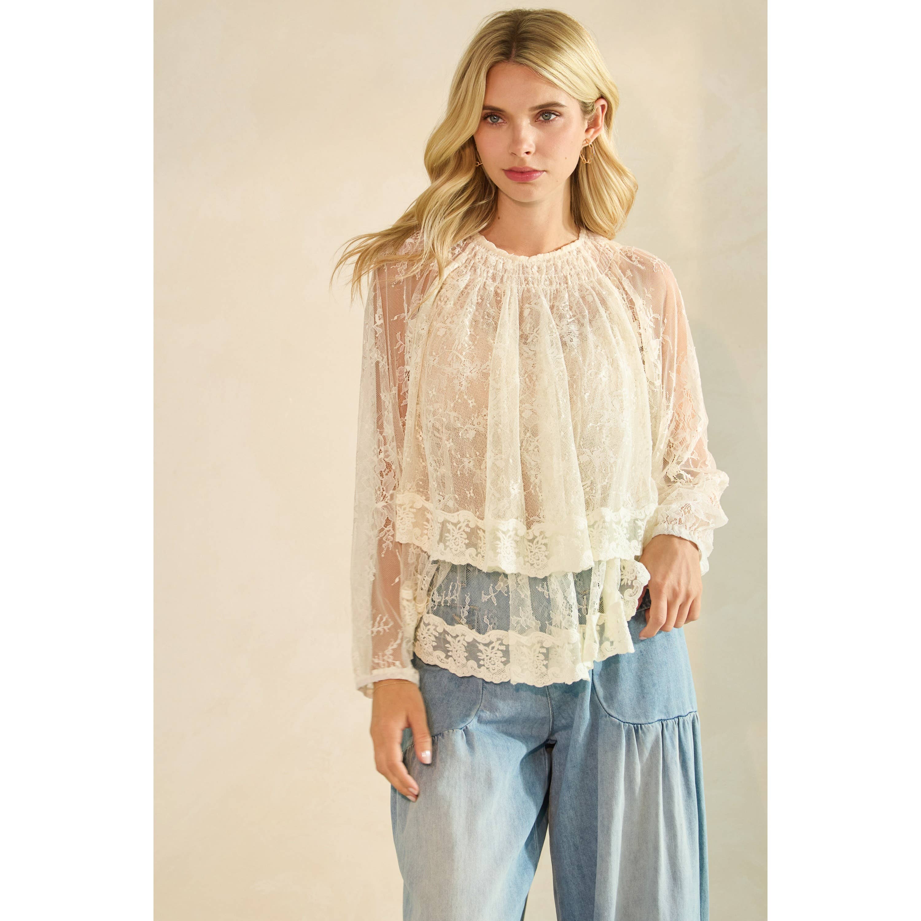 Veveret – Großhandel Tunika – Damen – Rüschen-Spitzen-Top mit langen Ärmeln2