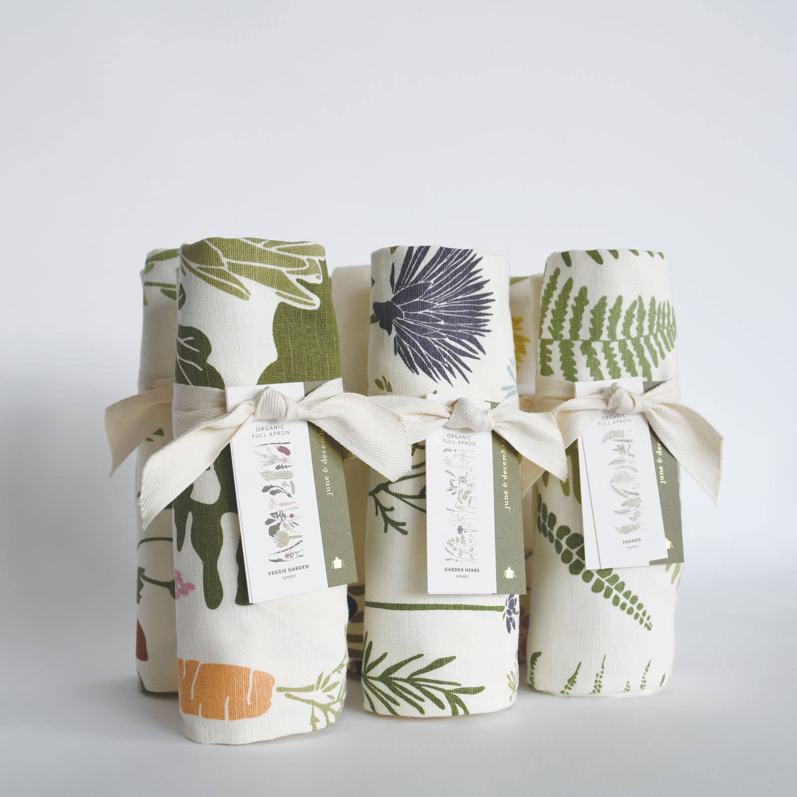 June & December - Wholesale Apron - Fronds and Fern Organic Apron for Kitchen and Garden6