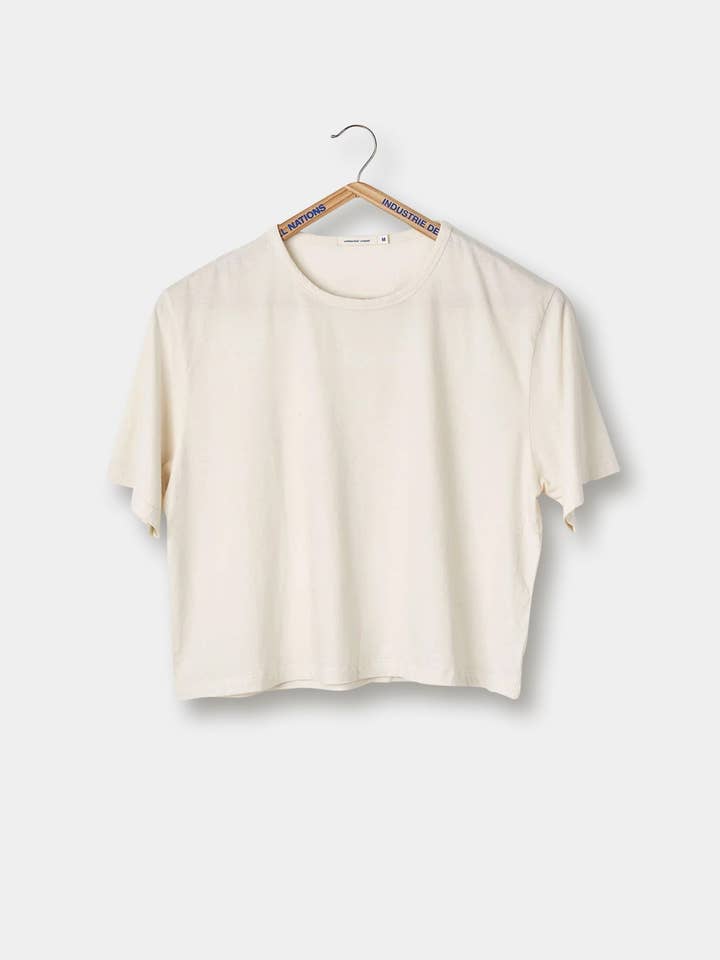 T-shirt Clean Cropped per la vendita all'ingrosso da parte di Industry of All Nations
