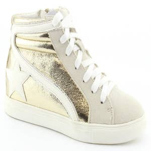Purchase Wholesale star sneakers. Free Returns & Net 60 Terms on 