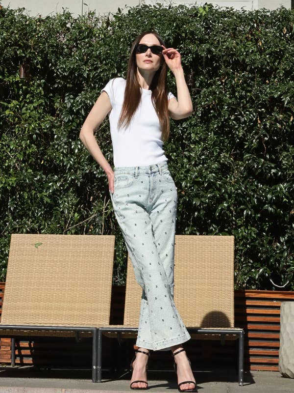 ARTEMIS VINTAGE - Wholesale Jeans - Women's - JEWEL EMBELLISHED HIGH RISE CROPPED PALAZZO JEANS