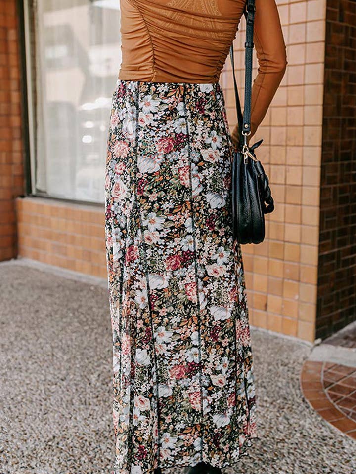 Brun maxinederdel med blomsterprint og høj talje for engroshandel hos Garden Naked