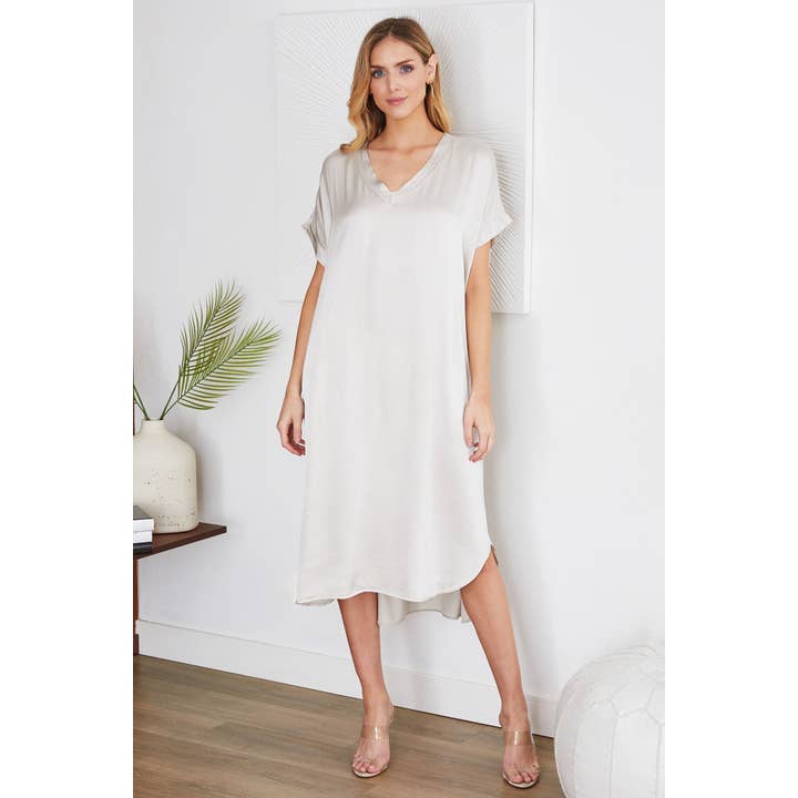 SILKY DROP SHOULDER S/S V-NECK CAFTAN DRESS (81982) for wholesale by VENTI6