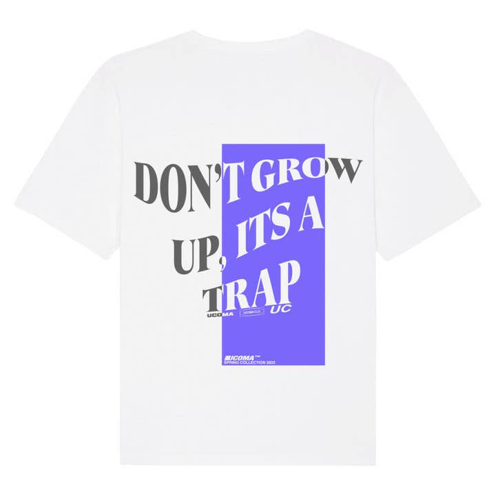 Chemise oversize biologique de qualité supérieure Don't Grow Up It's A Trap pour la vente par UCOMA