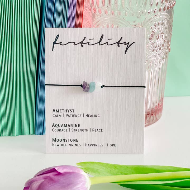 Justerbart krystalarmbånd - frugtbarhed for engroshandel hos by Molly&Izzie