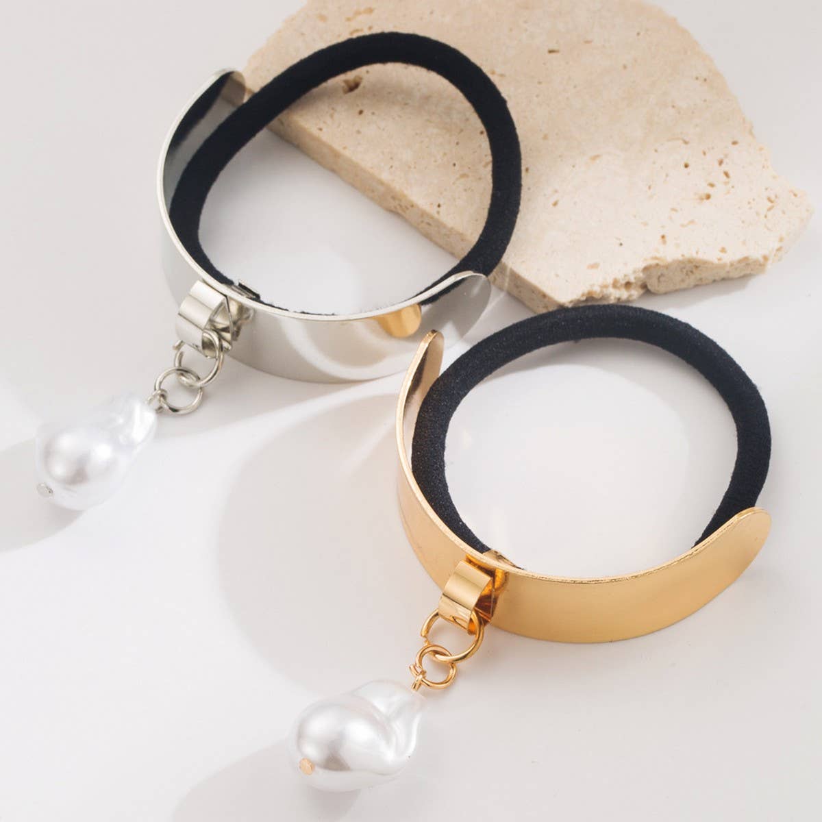 ACCITY - Wholesale Hair Tie - Gold Waterdrop Heart Pendant Elastic Hair Tie_CWAHA61867