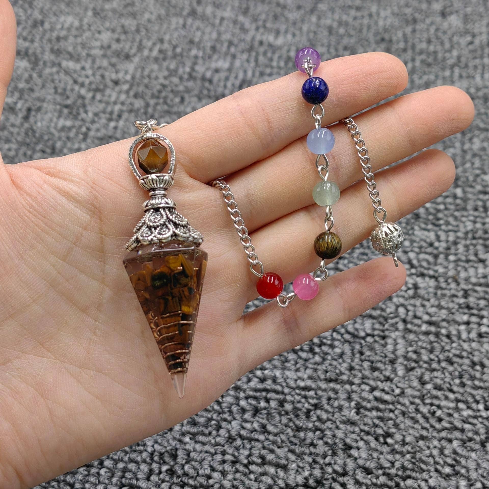 Mio Queena - Wholesale Spiritual Stone/Crystal - Hexagonal Cone Gravel Pendulum with Chakra Chain - CS29