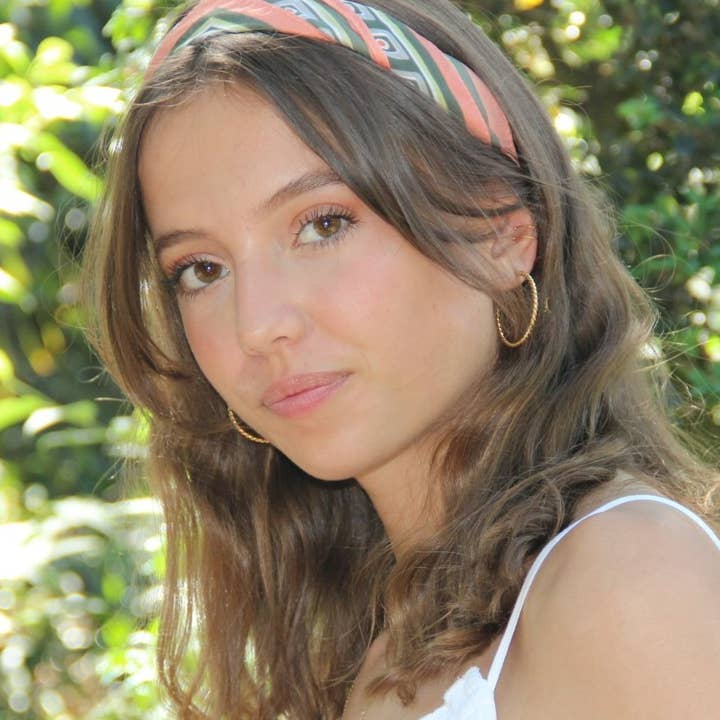 Brincos de argola torcidos em ouro M por atacado de Adepte