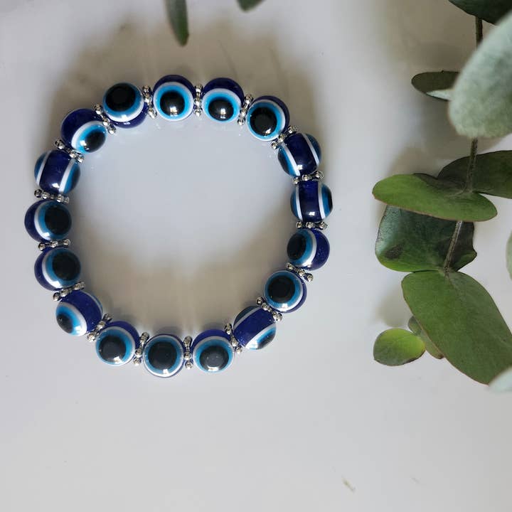 Three Witches Tea Shop - Wholesale Charm/Dangle Bracelet - Mal de ojo, evil eye stretch bead bracelet 1