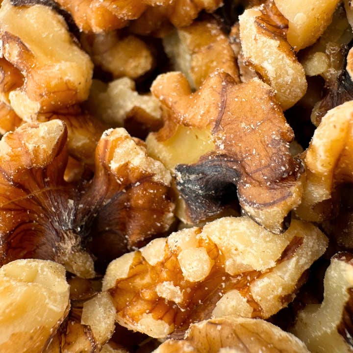 Martin's Country Store LLC - Vendita all'ingrosso Frutta secca - MEZZE/PEZZI IN NOCE 13,8 once1