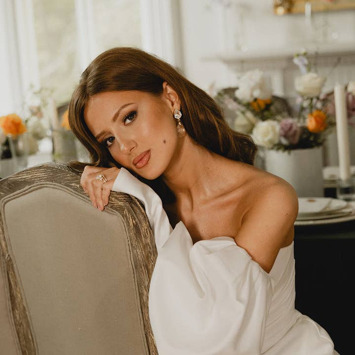 DANICA Kristall Tårdrop Bröllopsörhängen för wholesale av Blair Nadeau Bridal Adornments