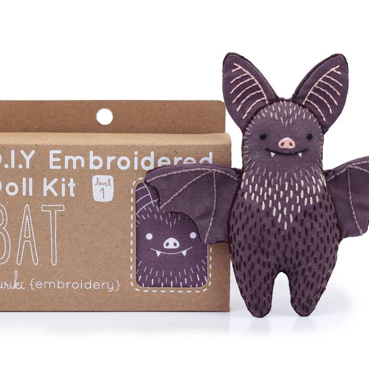 Kiriki Press - Vendita all'ingrosso Attrezzatura per ricamo/punto croce - Bat - Kit da ricamo