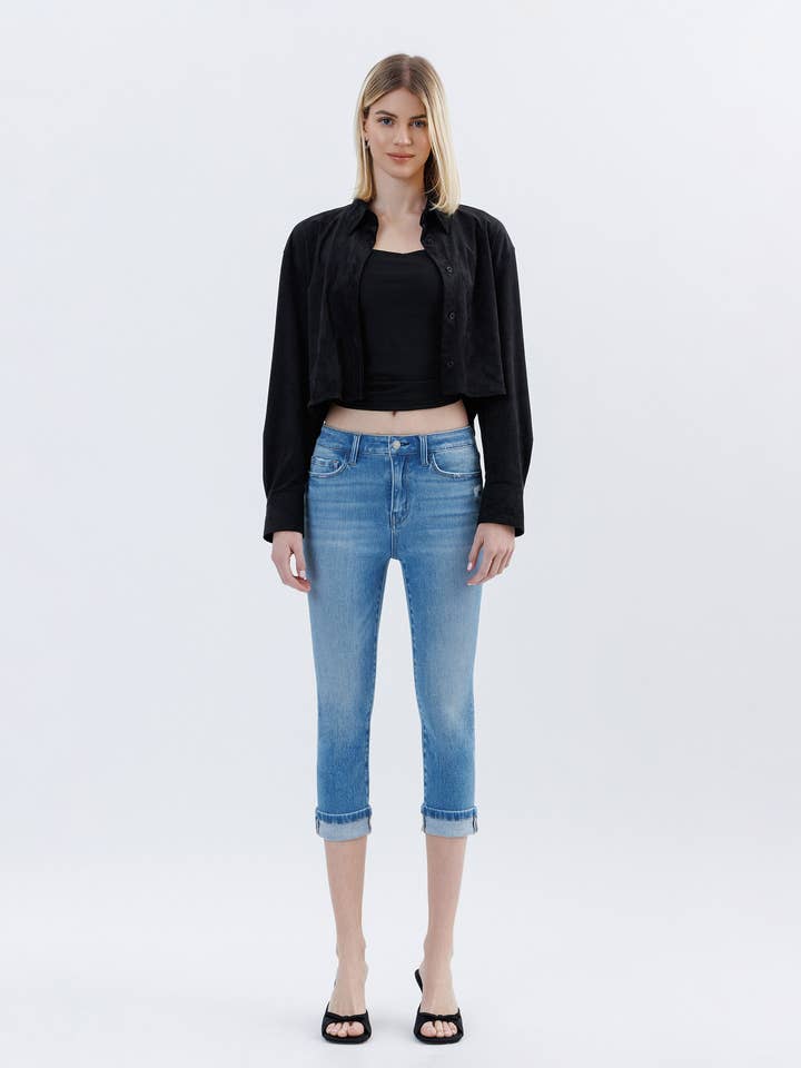 HOCHGESCHNITTENE CAPRI-JEANS MIT UMSCHLAG T6743 für den Großhandel von VERVET by FLYING MONKEY